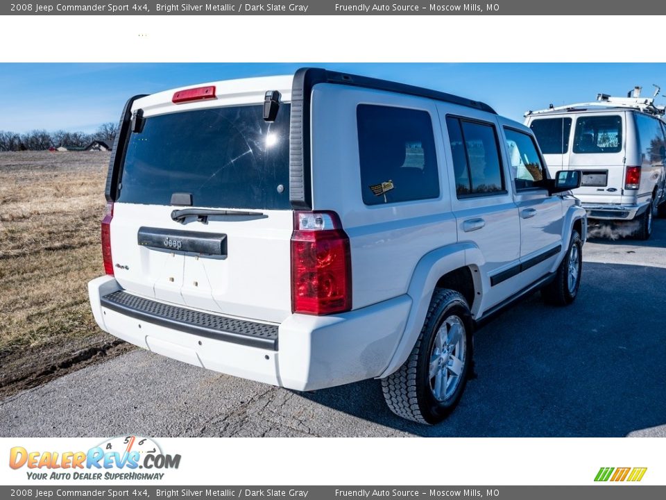 2008 Jeep Commander Sport 4x4 Bright Silver Metallic / Dark Slate Gray Photo #4