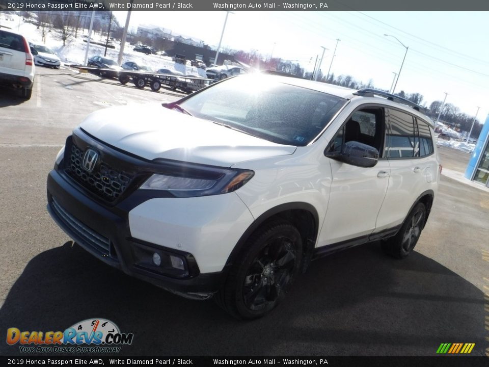 2019 Honda Passport Elite AWD White Diamond Pearl / Black Photo #6