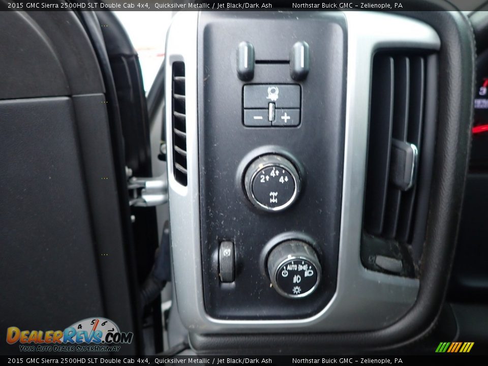 Controls of 2015 GMC Sierra 2500HD SLT Double Cab 4x4 Photo #14