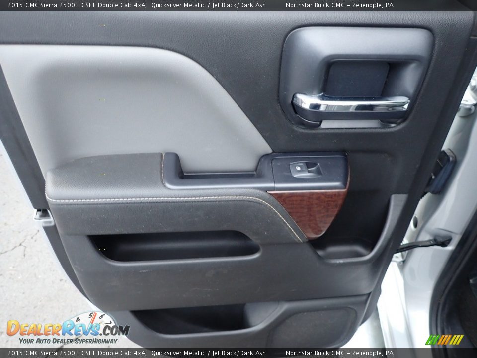 Door Panel of 2015 GMC Sierra 2500HD SLT Double Cab 4x4 Photo #18