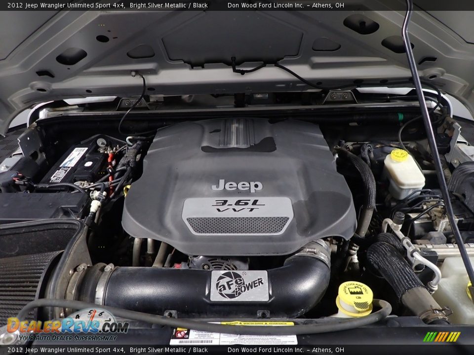 2012 Jeep Wrangler Unlimited Sport 4x4 Bright Silver Metallic / Black Photo #6