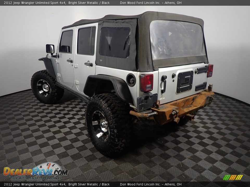 2012 Jeep Wrangler Unlimited Sport 4x4 Bright Silver Metallic / Black Photo #9