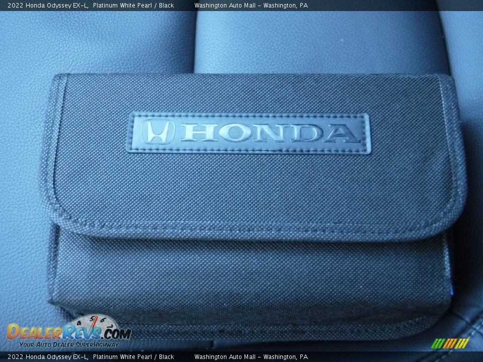 2022 Honda Odyssey EX-L Platinum White Pearl / Black Photo #31