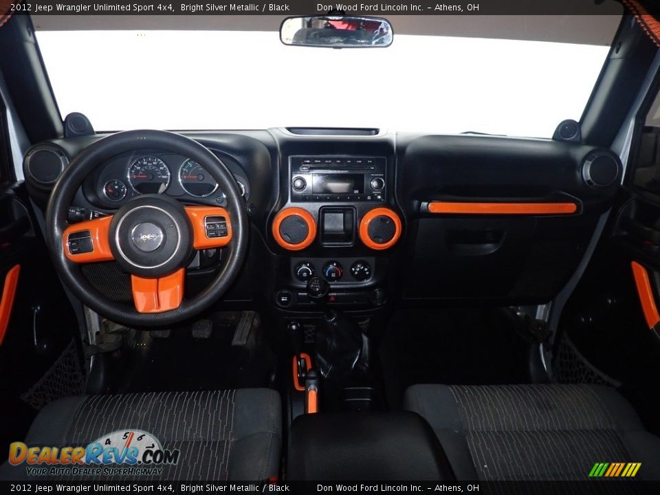 2012 Jeep Wrangler Unlimited Sport 4x4 Bright Silver Metallic / Black Photo #13