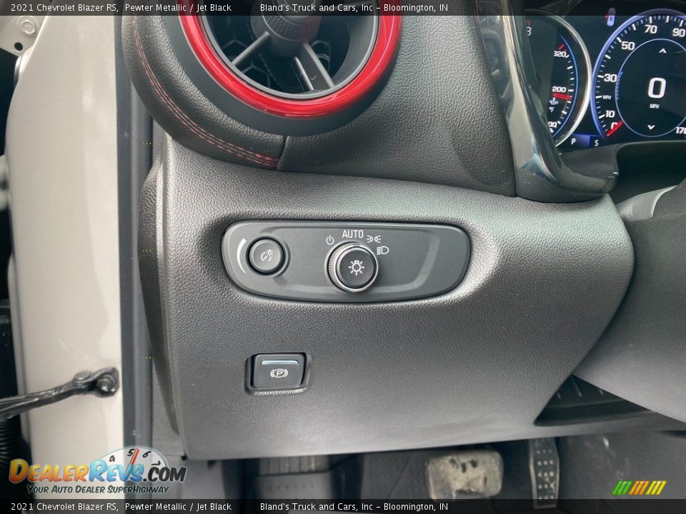 Controls of 2021 Chevrolet Blazer RS Photo #23