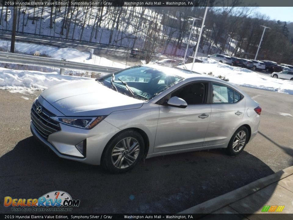 2019 Hyundai Elantra Value Edition Symphony Silver / Gray Photo #12