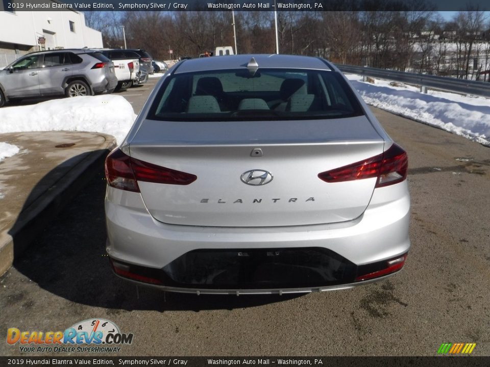 2019 Hyundai Elantra Value Edition Symphony Silver / Gray Photo #15