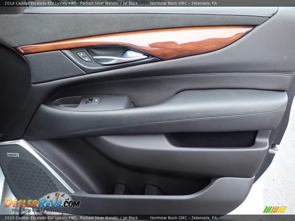Door Panel of 2019 Cadillac Escalade ESV Luxury 4WD Photo #6