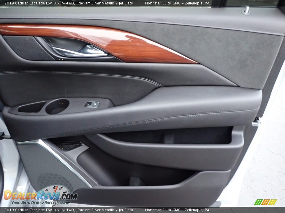 Door Panel of 2019 Cadillac Escalade ESV Luxury 4WD Photo #7