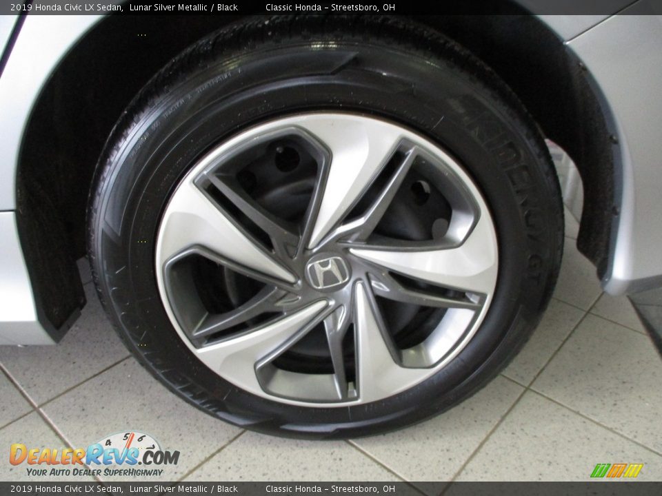 2019 Honda Civic LX Sedan Lunar Silver Metallic / Black Photo #11