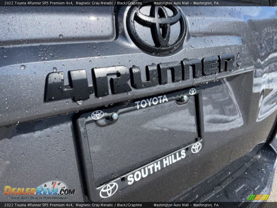 2022 Toyota 4Runner SR5 Premium 4x4 Magnetic Gray Metallic / Black/Graphite Photo #29