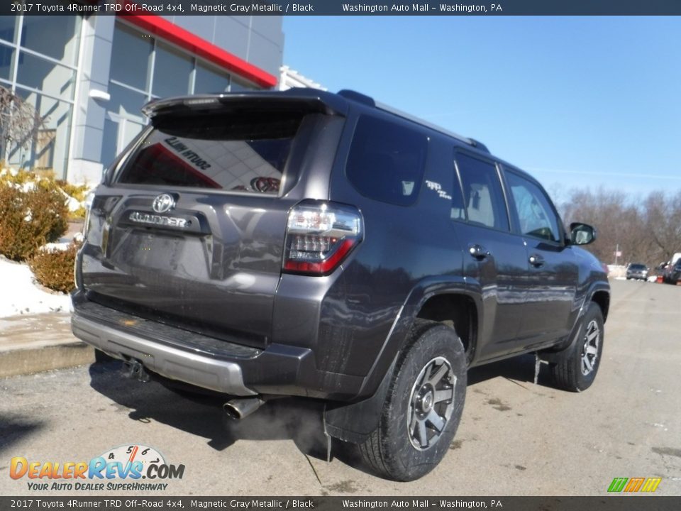 2017 Toyota 4Runner TRD Off-Road 4x4 Magnetic Gray Metallic / Black Photo #17