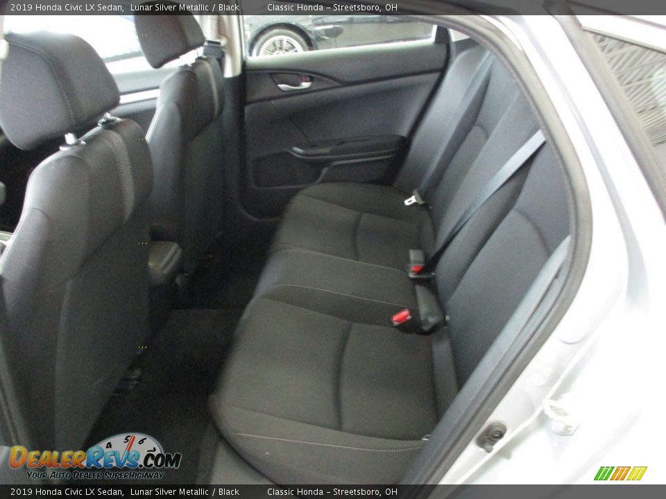2019 Honda Civic LX Sedan Lunar Silver Metallic / Black Photo #24