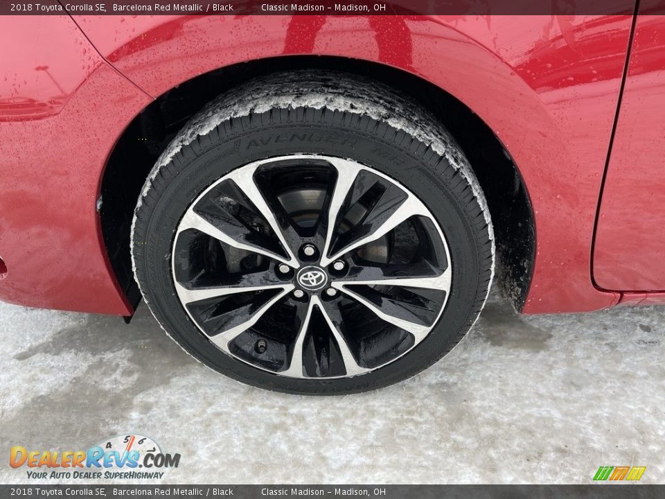 2018 Toyota Corolla SE Barcelona Red Metallic / Black Photo #6
