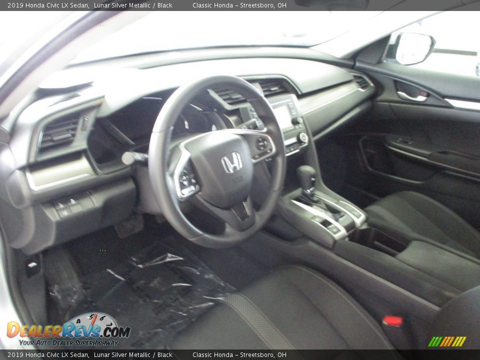2019 Honda Civic LX Sedan Lunar Silver Metallic / Black Photo #26