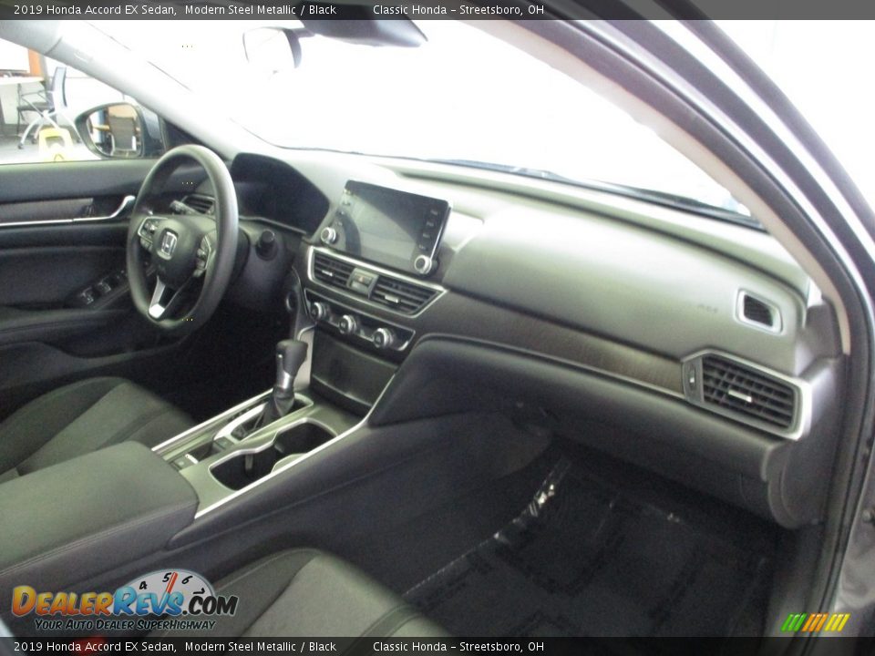 2019 Honda Accord EX Sedan Modern Steel Metallic / Black Photo #20