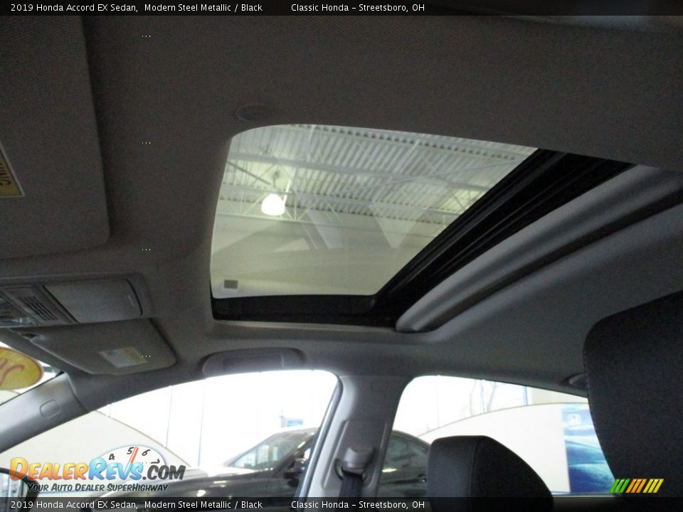 2019 Honda Accord EX Sedan Modern Steel Metallic / Black Photo #31