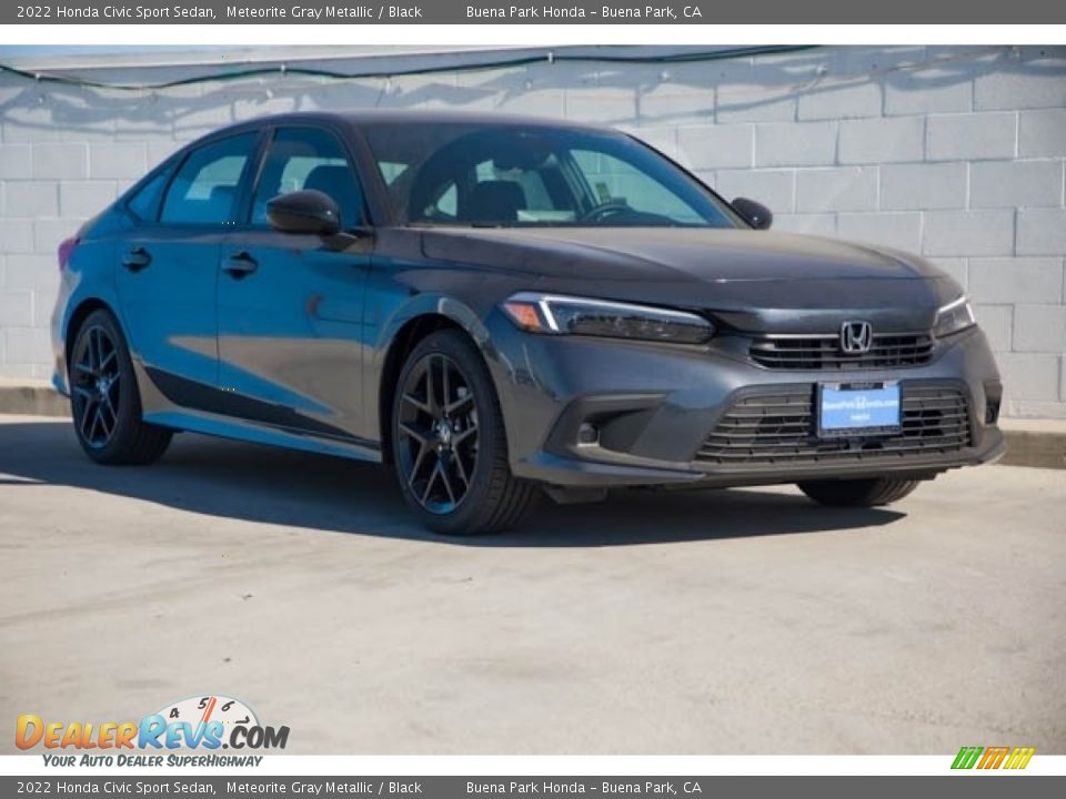 Front 3/4 View of 2022 Honda Civic Sport Sedan Photo #1