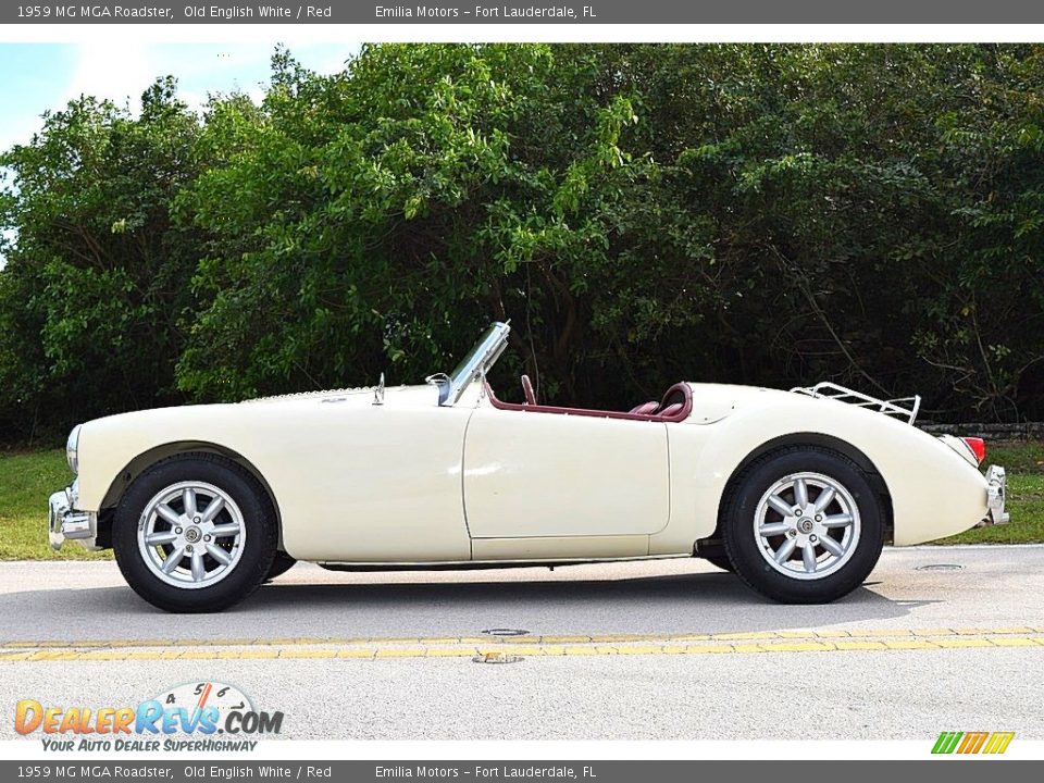 Old English White 1959 MG MGA Roadster Photo #6