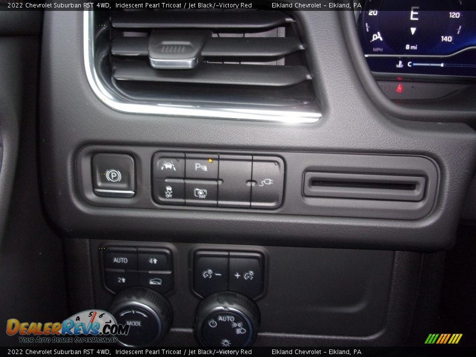 Controls of 2022 Chevrolet Suburban RST 4WD Photo #35