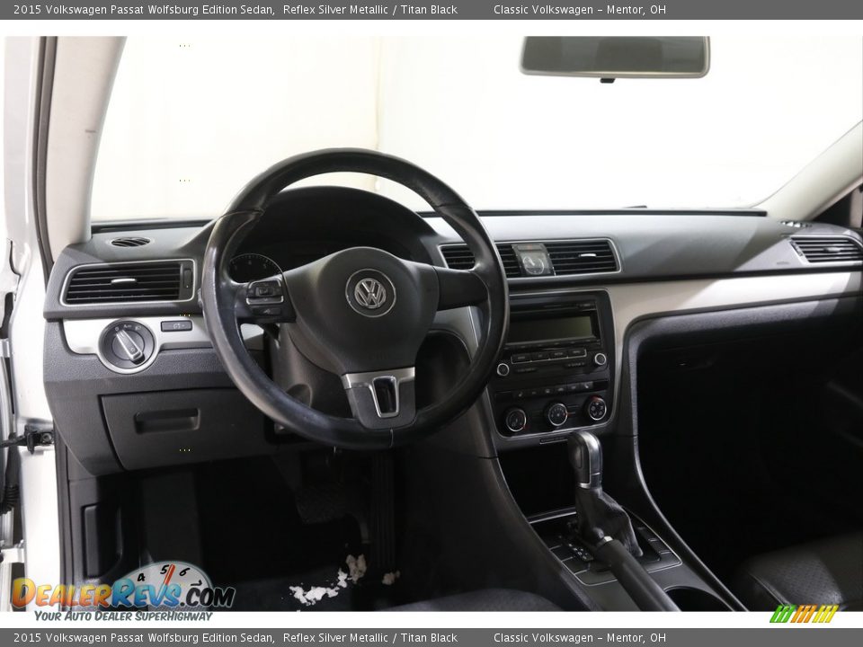 2015 Volkswagen Passat Wolfsburg Edition Sedan Reflex Silver Metallic / Titan Black Photo #6
