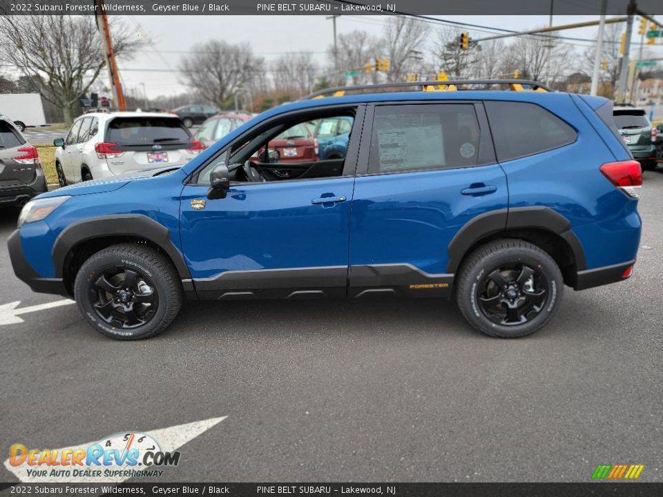 Geyser Blue 2022 Subaru Forester Wilderness Photo #3