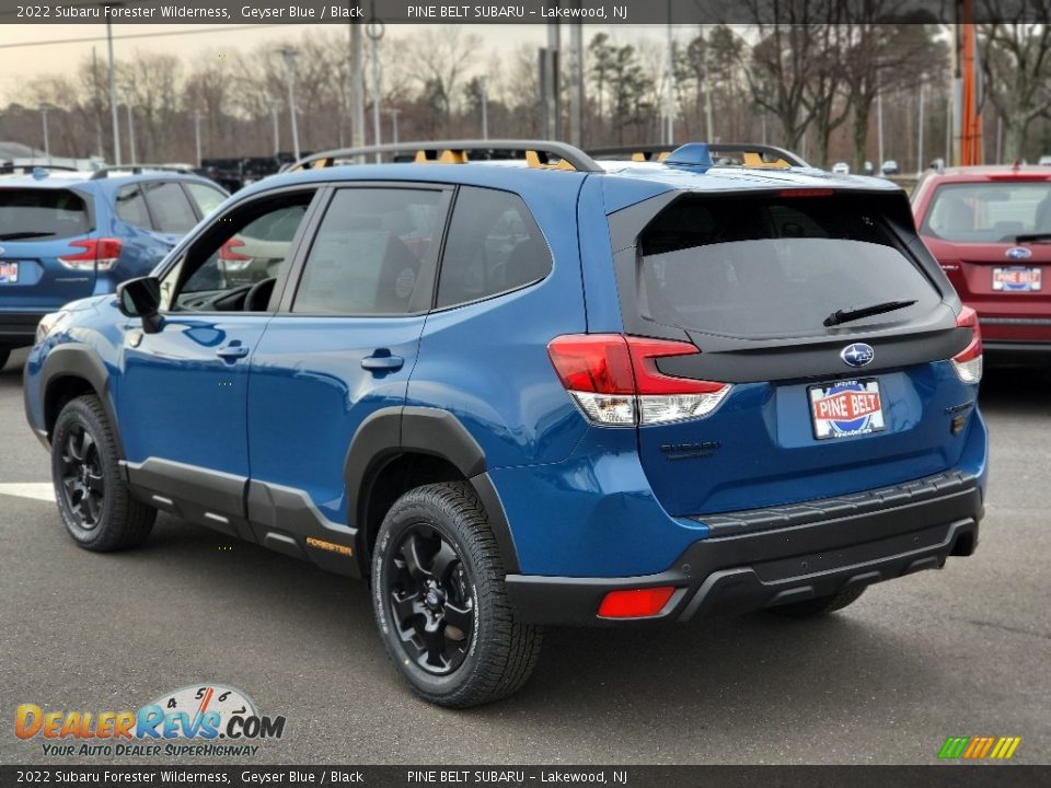 2022 Subaru Forester Wilderness Geyser Blue / Black Photo #4