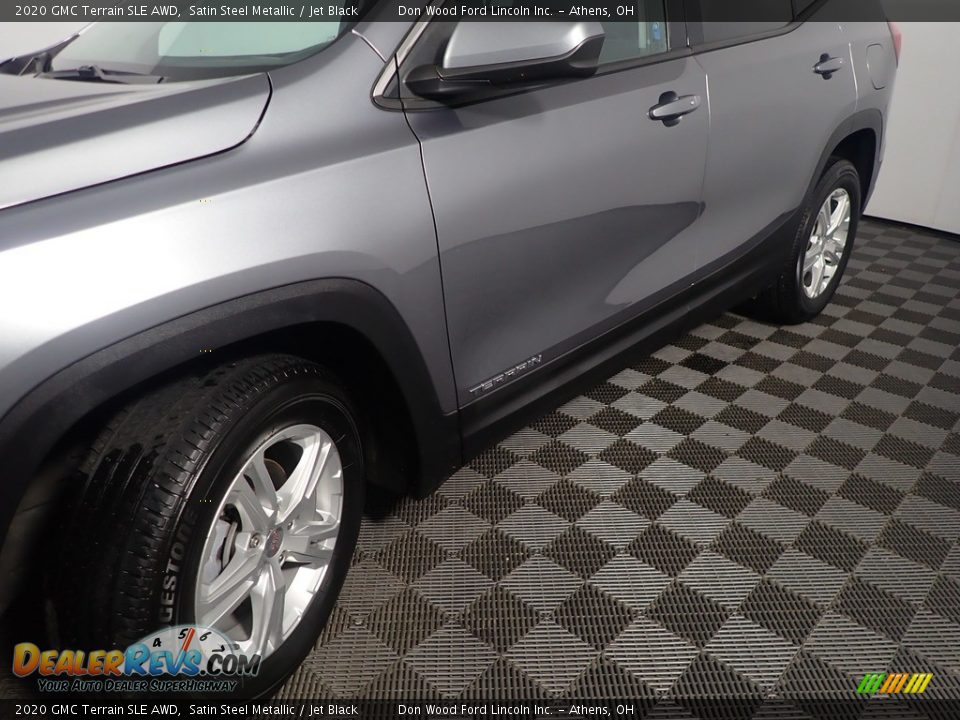 2020 GMC Terrain SLE AWD Satin Steel Metallic / Jet Black Photo #10