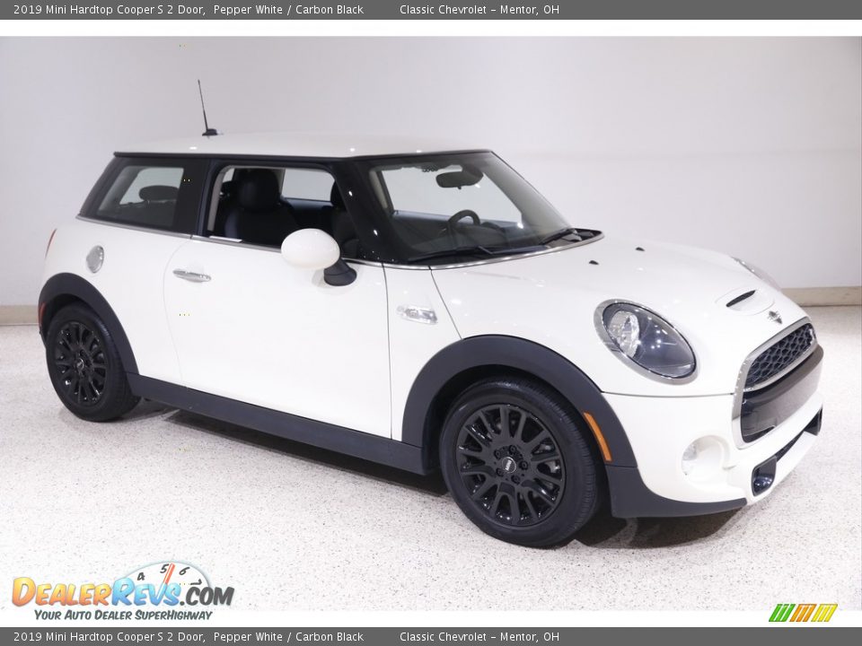 2019 Mini Hardtop Cooper S 2 Door Pepper White / Carbon Black Photo #1