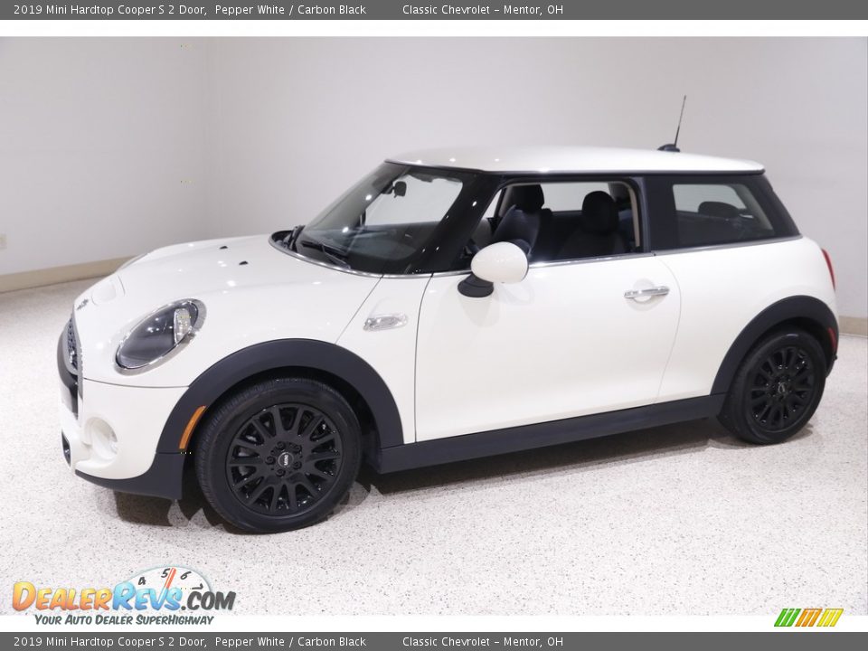 2019 Mini Hardtop Cooper S 2 Door Pepper White / Carbon Black Photo #3