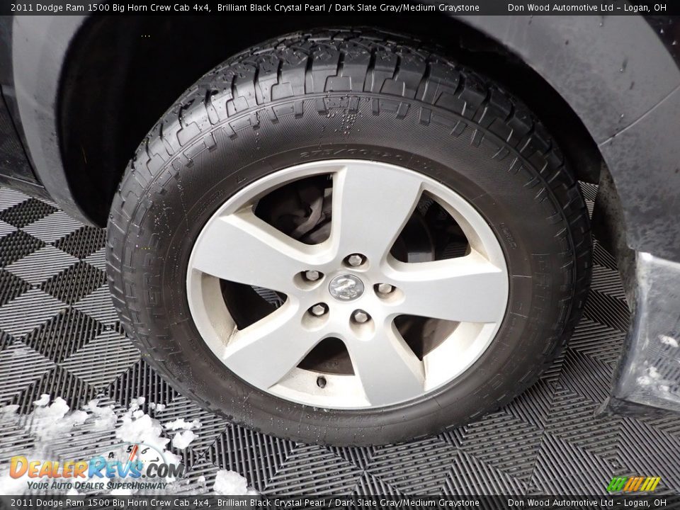2011 Dodge Ram 1500 Big Horn Crew Cab 4x4 Brilliant Black Crystal Pearl / Dark Slate Gray/Medium Graystone Photo #30