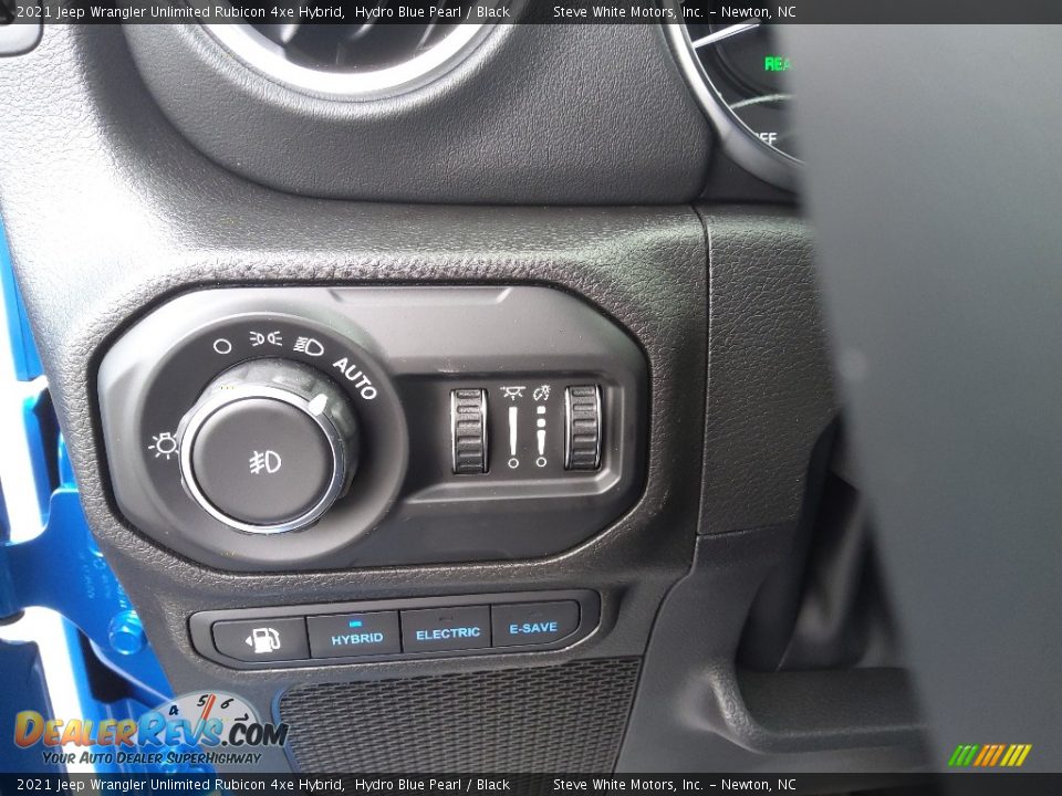 Controls of 2021 Jeep Wrangler Unlimited Rubicon 4xe Hybrid Photo #24