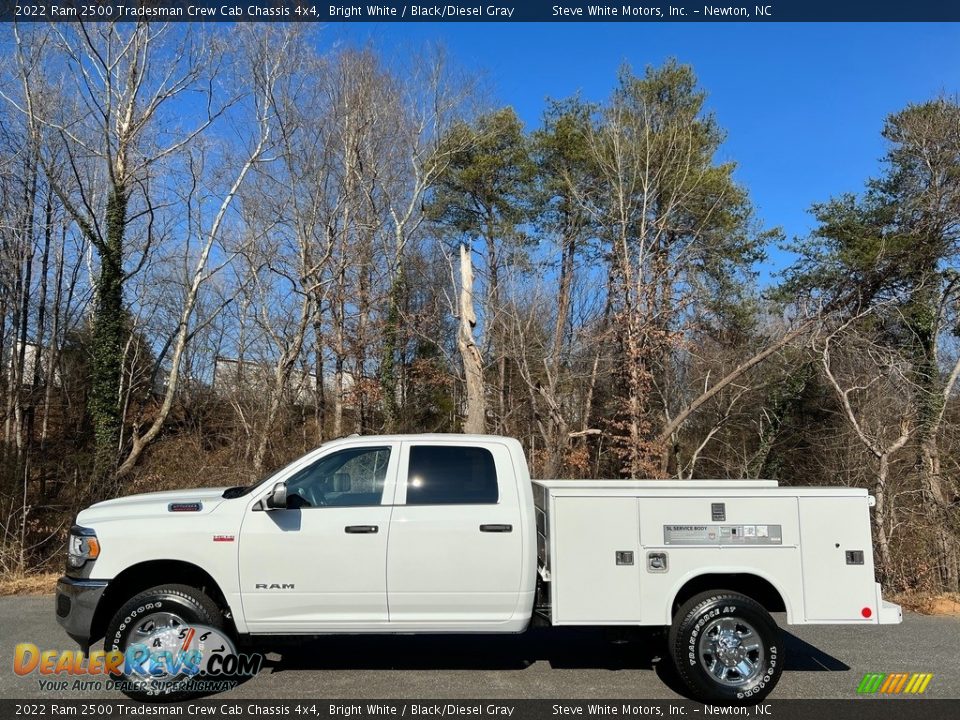 2022 Ram 2500 Tradesman Crew Cab Chassis 4x4 Bright White / Black/Diesel Gray Photo #1