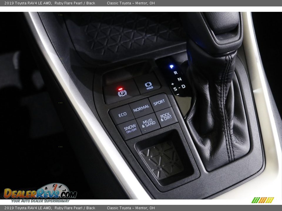 2019 Toyota RAV4 LE AWD Ruby Flare Pearl / Black Photo #13