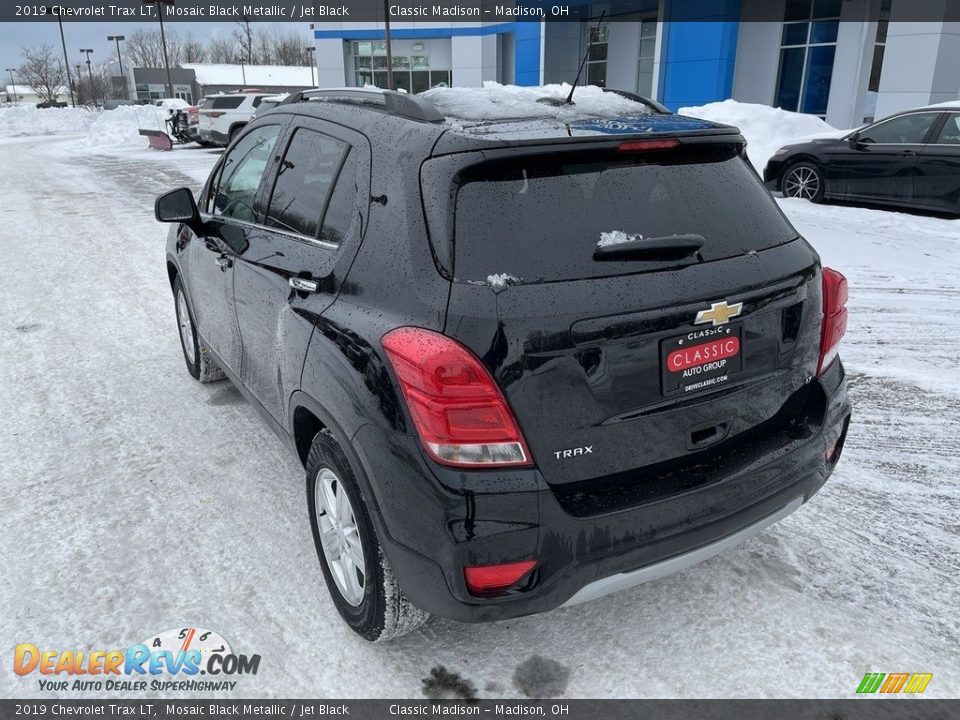 2019 Chevrolet Trax LT Mosaic Black Metallic / Jet Black Photo #3