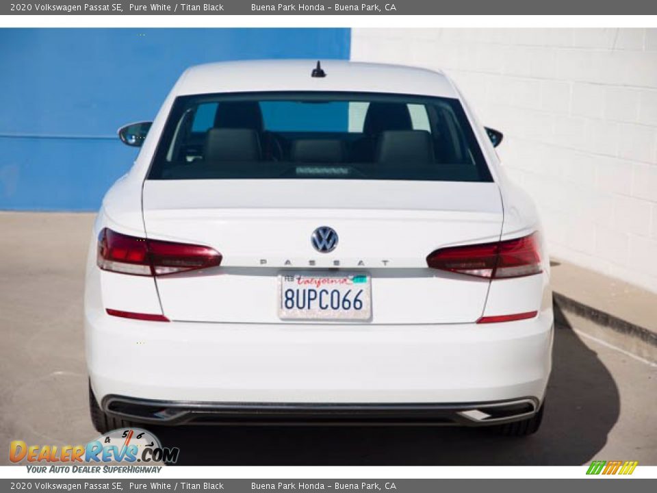 2020 Volkswagen Passat SE Pure White / Titan Black Photo #11