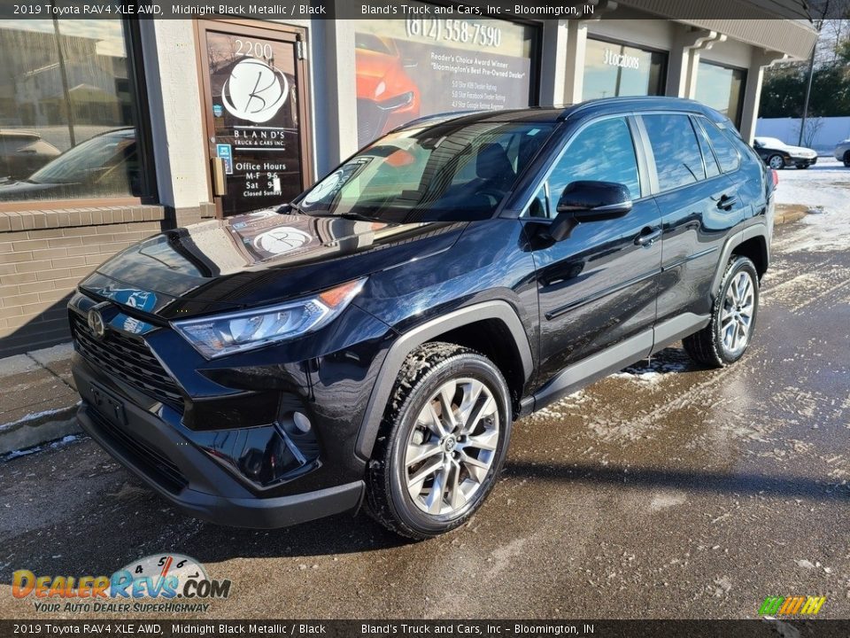 2019 Toyota RAV4 XLE AWD Midnight Black Metallic / Black Photo #2