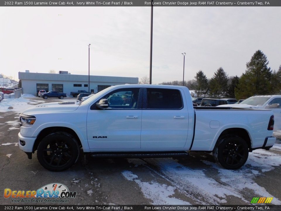 2022 Ram 1500 Laramie Crew Cab 4x4 Ivory White Tri-Coat Pearl / Black Photo #9