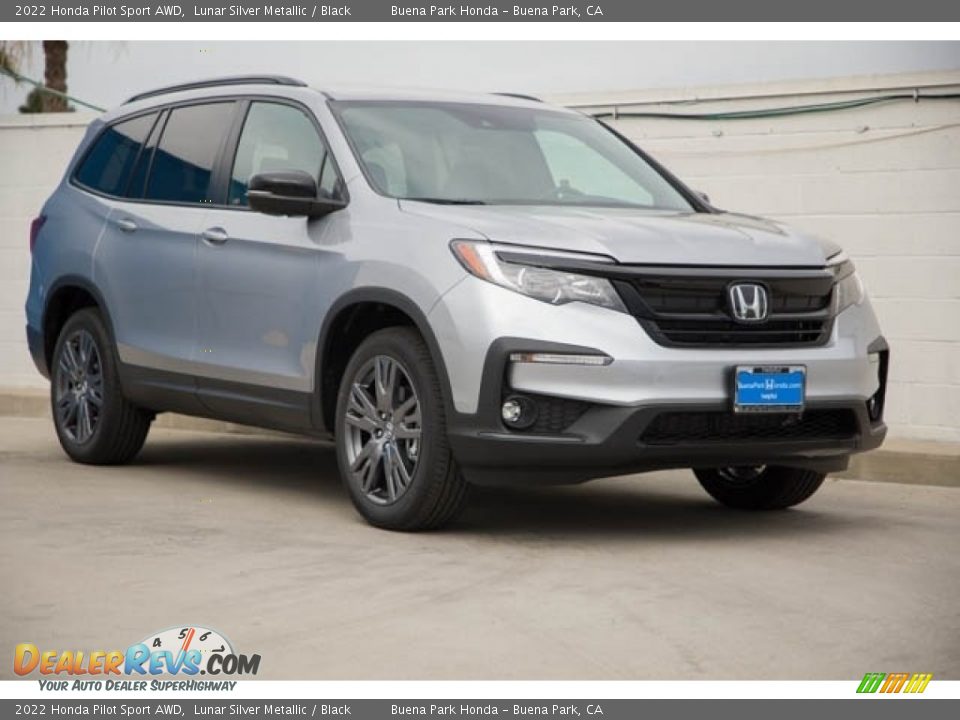 Front 3/4 View of 2022 Honda Pilot Sport AWD Photo #1