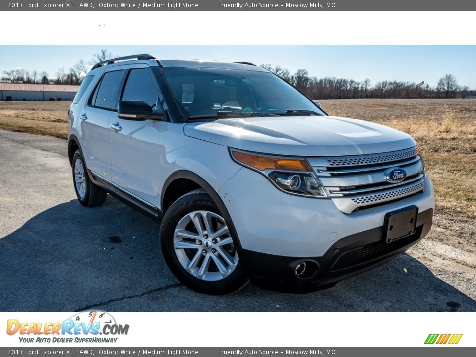 2013 Ford Explorer XLT 4WD Oxford White / Medium Light Stone Photo #1