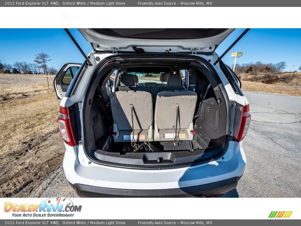 2013 Ford Explorer XLT 4WD Oxford White / Medium Light Stone Photo #21