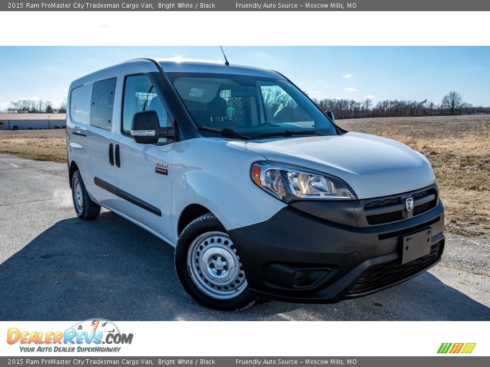 Front 3/4 View of 2015 Ram ProMaster City Tradesman Cargo Van Photo #1