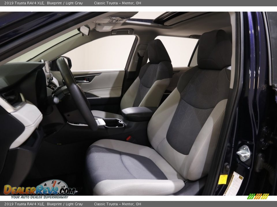2019 Toyota RAV4 XLE Blueprint / Light Gray Photo #5