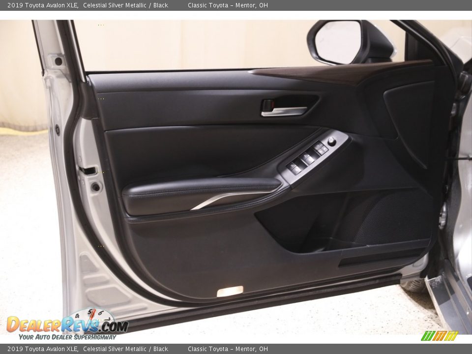 2019 Toyota Avalon XLE Celestial Silver Metallic / Black Photo #4