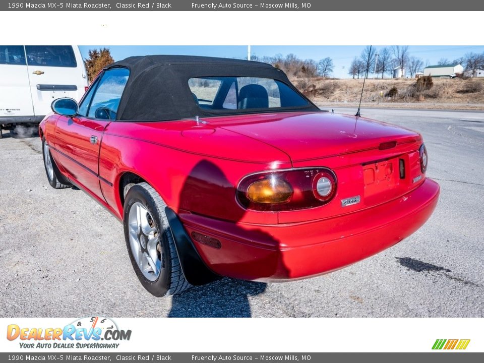 1990 Mazda MX-5 Miata Roadster Classic Red / Black Photo #6