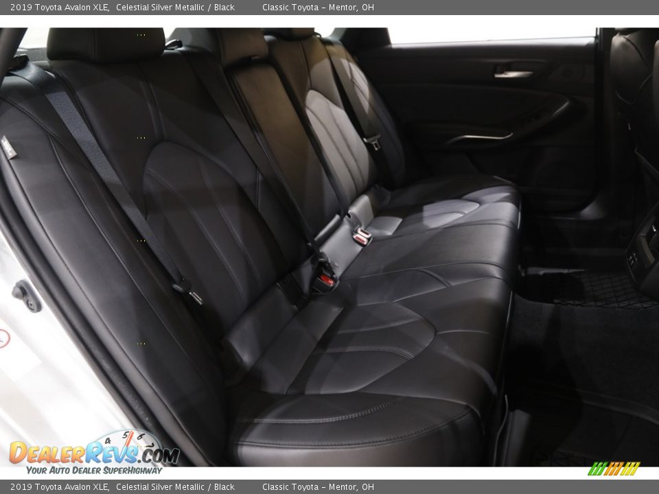 2019 Toyota Avalon XLE Celestial Silver Metallic / Black Photo #16