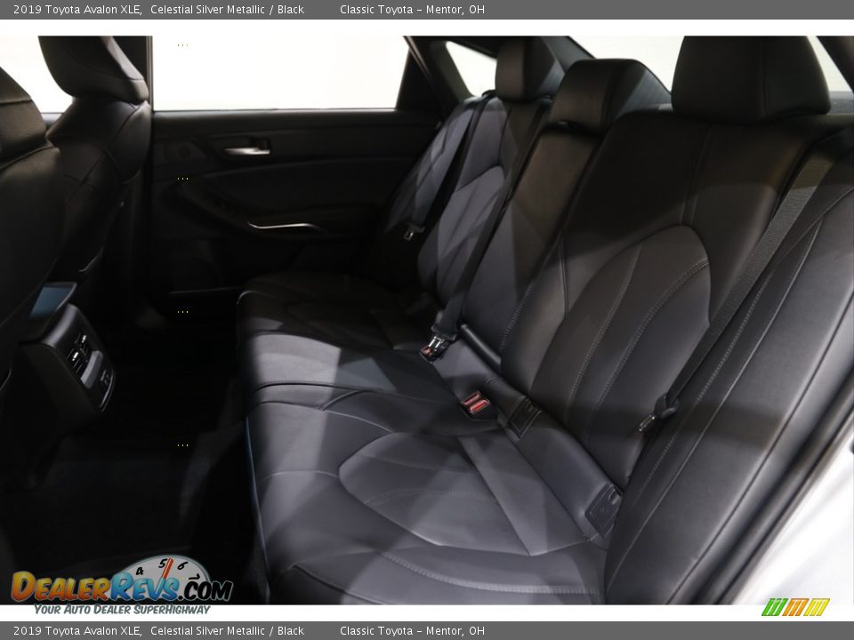 2019 Toyota Avalon XLE Celestial Silver Metallic / Black Photo #17