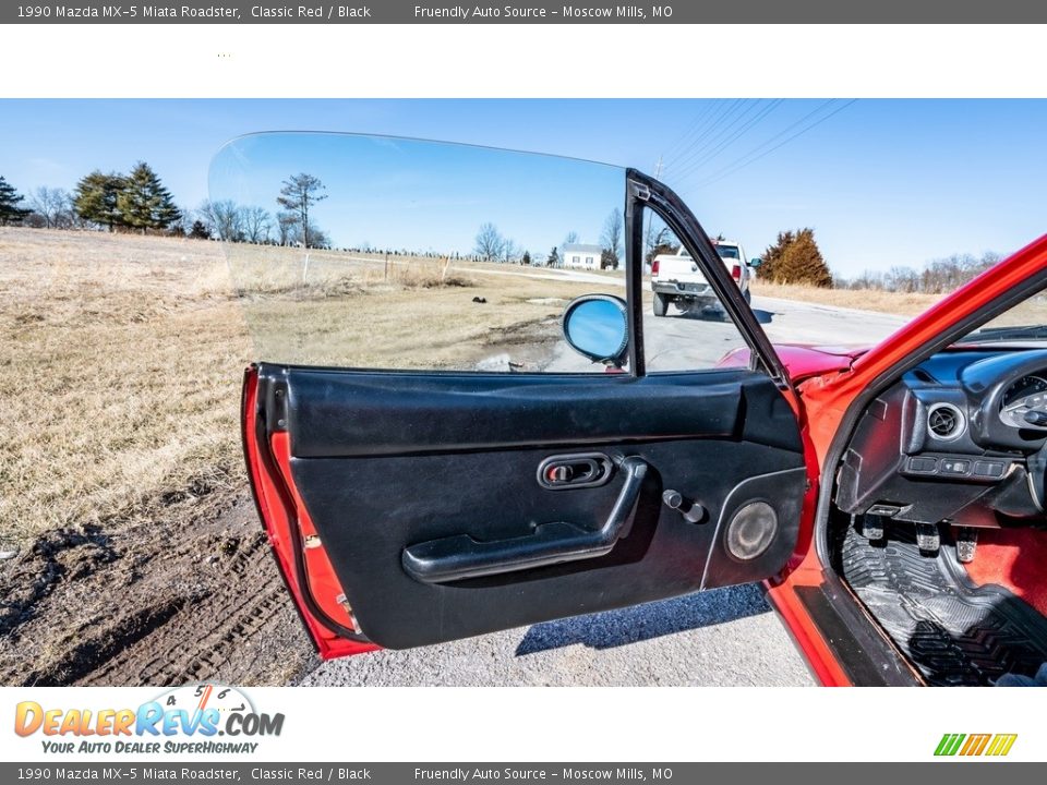 1990 Mazda MX-5 Miata Roadster Classic Red / Black Photo #20