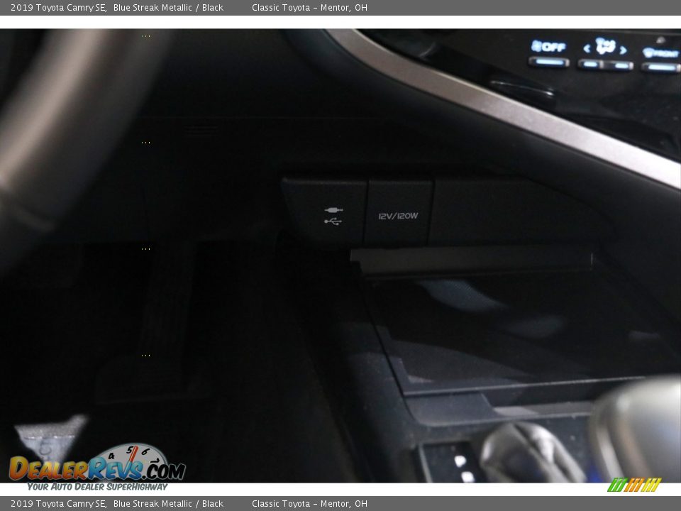 2019 Toyota Camry SE Blue Streak Metallic / Black Photo #11