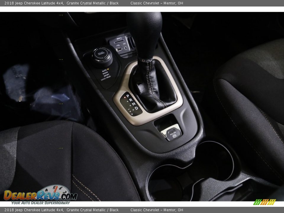 2018 Jeep Cherokee Latitude 4x4 Granite Crystal Metallic / Black Photo #15